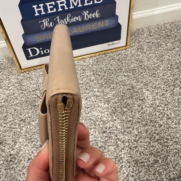 Prada Zip Wallet - Picture 3 of 4